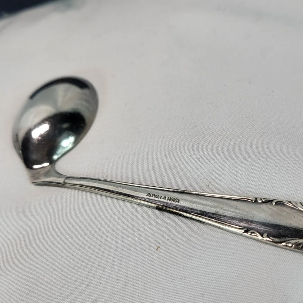 Alpaca Hoka Silver Baby Spoon & Pea Pusher Set w Display Box